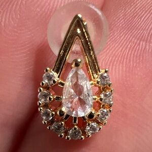 Tear drop diamond earrings